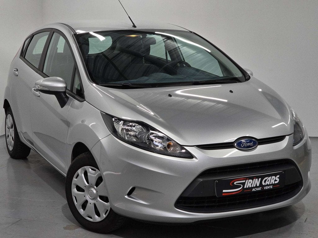 Ford Fiesta // RESERVEE //, Autos, Ford, Entreprise, Achat, Fiësta, ABS, Airbags, Air conditionné, Verrouillage central, Electronic Stability Program (ESP)