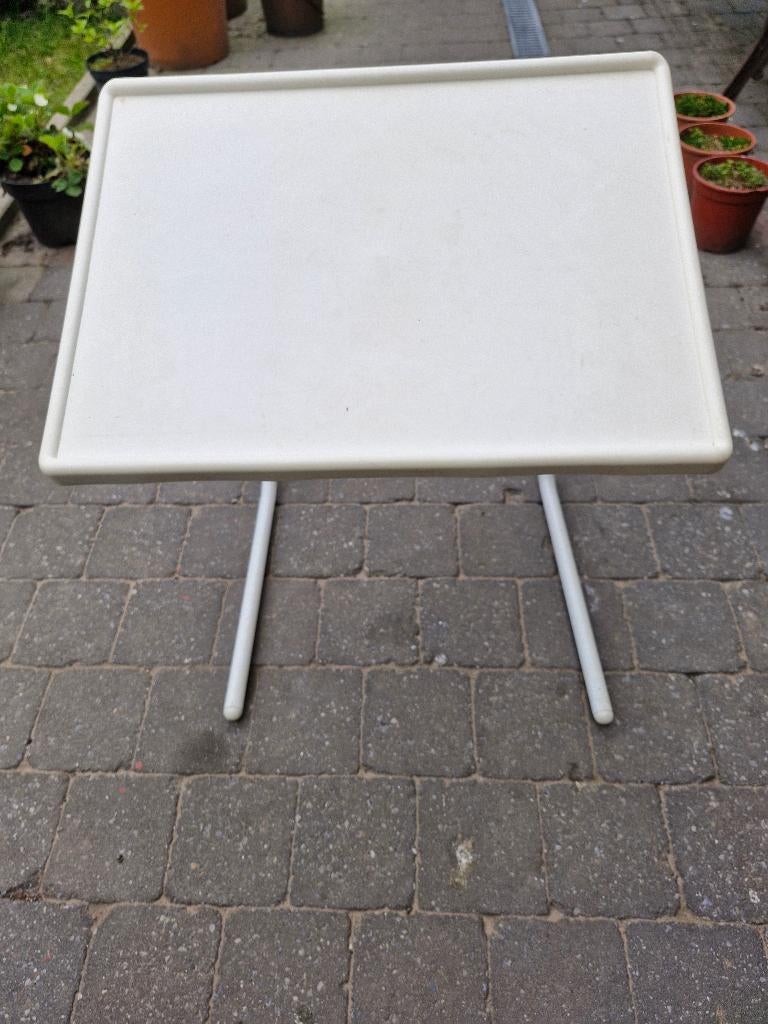 Bureau pour enfant, pliable, Enlèvement, Comme neuf