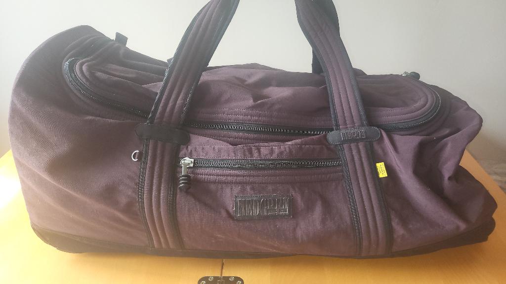 heel grote reiszak Hedgren, met wieltjes, Ophalen, Gebruikt, Paars, Minder dan 35 cm