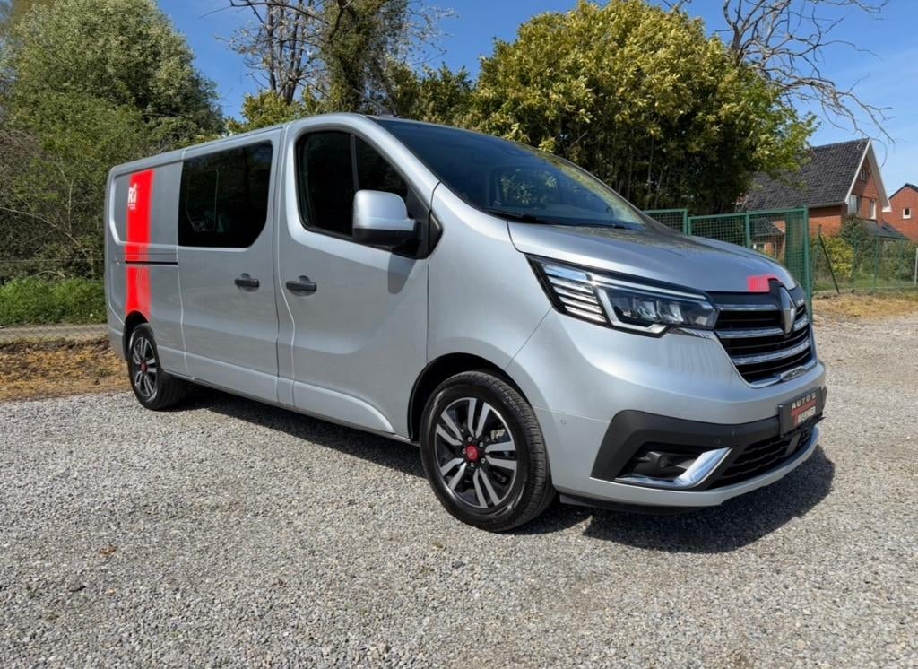 Renault Trafic 2.0 // L2 // 170 PK // 5 Seats // Automaat, Stof, Renault, Bedrijf, Lichtsensor