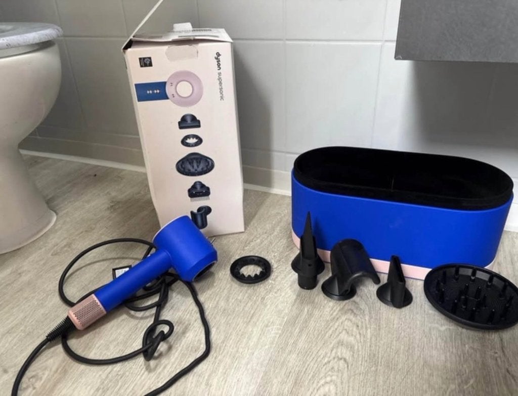 Sèche cheveux DYSON, Bijoux, Sacs & Beauté, Enlèvement ou Envoi, Utilisé, Sèche-cheveux