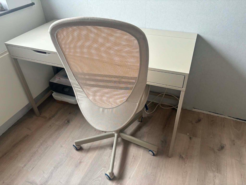 bureau met bureaustoel, Maison & Meubles, Bureaux, Moderne, Enlèvement, Avec tiroirs, Comme neuf