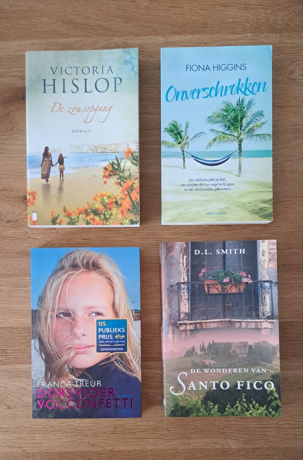 voordelig boekenpakket - 4 x roman, Boeken, Verzenden, Gelezen