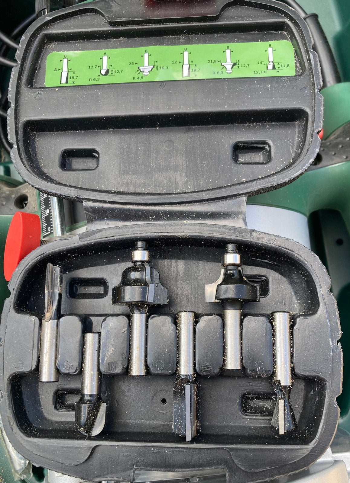 Bovenfrees Bosch, Doe-het-zelf en Bouw, Gereedschap | Freesmachines, Ophalen, Zo goed als nieuw, Elektrisch, Bovenfrees