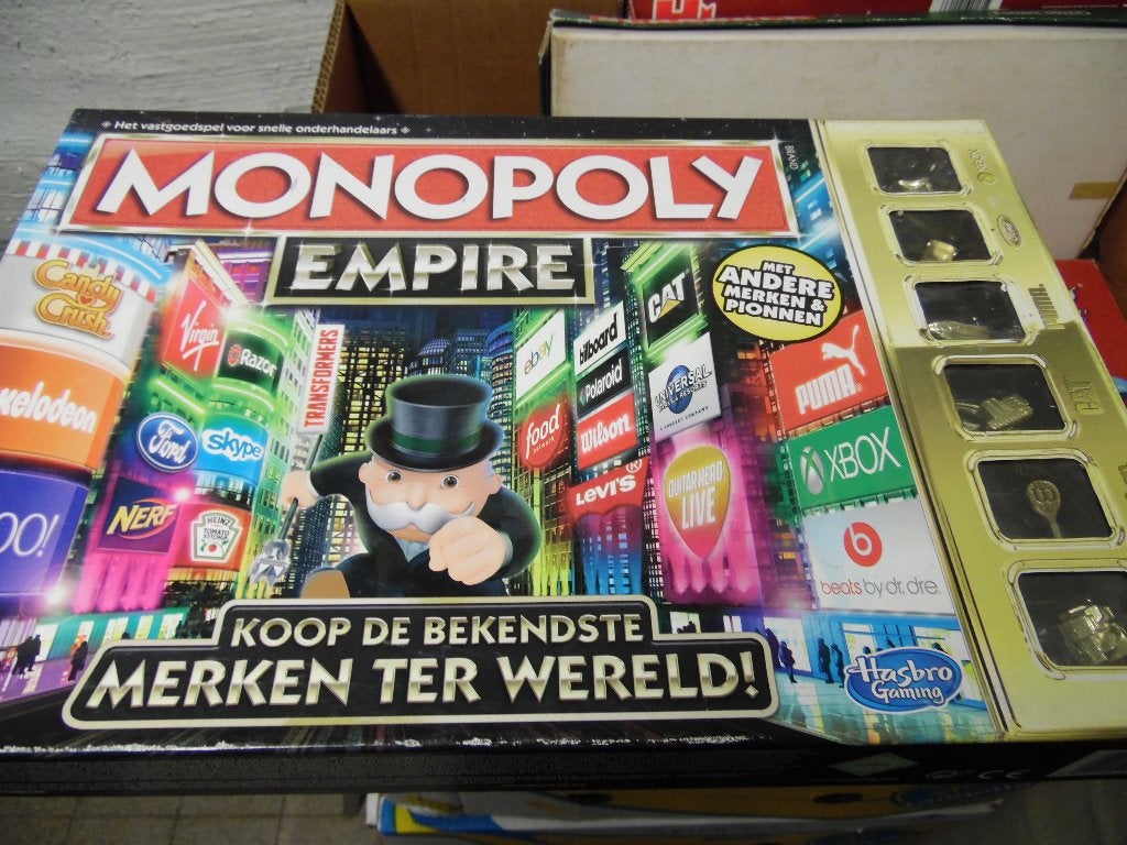 Monopoly Empire, Drie of vier spelers, Ophalen of Verzenden, Nieuw, HASBRO