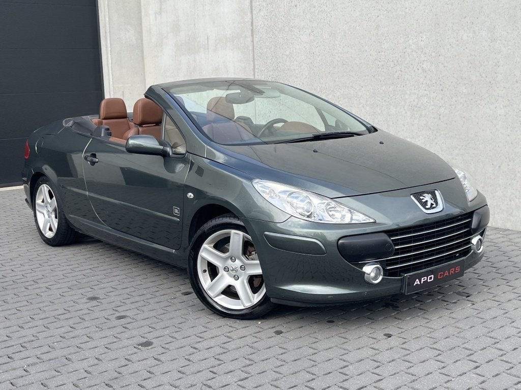 Peugeot 307 cc cabriolet 2.0hdi 2006 115 000 km, Autos, Peugeot, Achat, Beige, Entreprise, Boîte manuelle