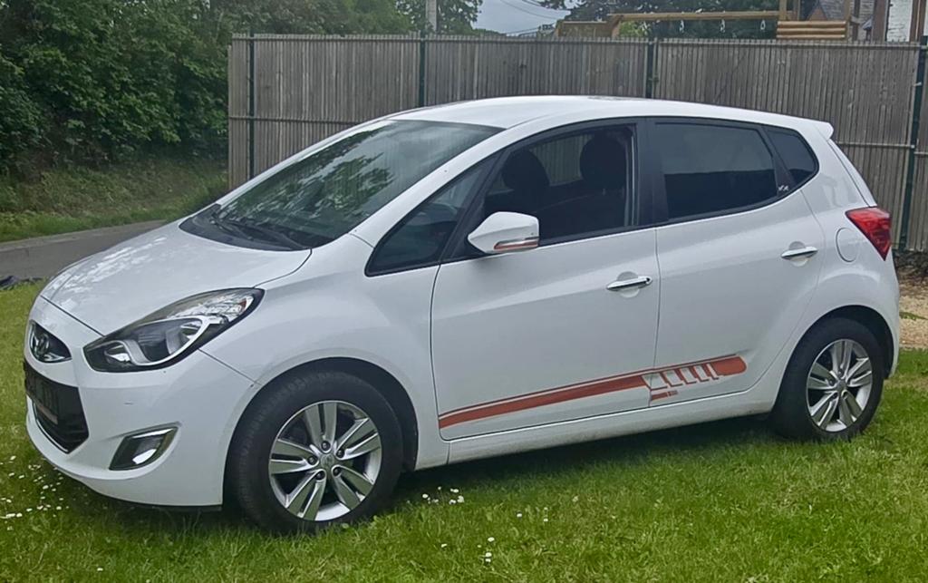 Hyundai ix20 1.4 essence 2014, Auto's, Hyundai, Particulier, iX20, ABS, Adaptieve lichten, Airbags, Airconditioning, Alarm, Automatische klimaatregeling