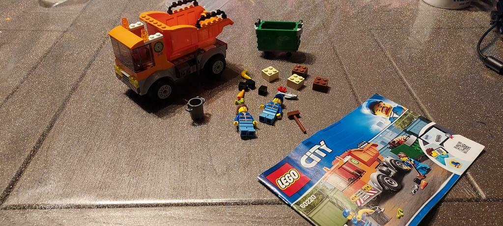 lego 60220 garbage truck, Ophalen of Verzenden, Gebruikt, Complete set, Lego