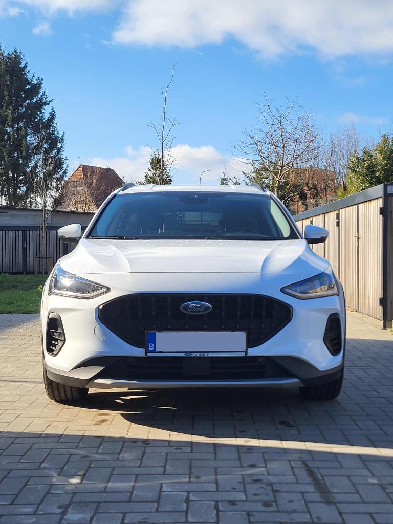 Ford Focus Clipper Active X Hybrid automaat met trekhaak, Stof, Wit, 5 deurs, Focus