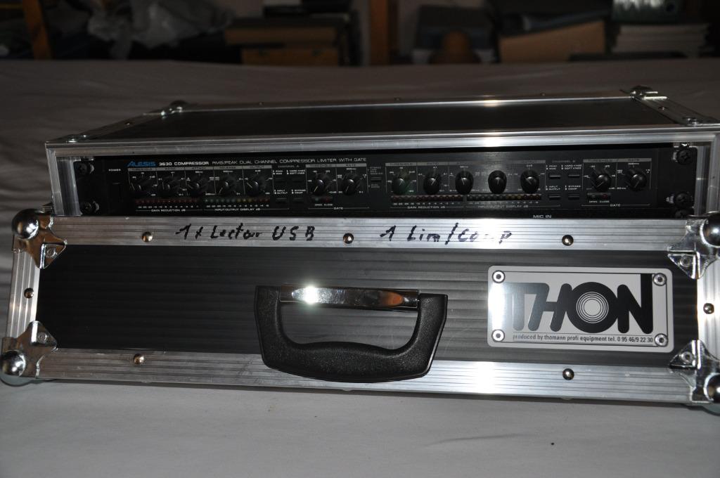 Comp/Lim ALESIS 3630, TV, Hi-fi & Vidéo, Appareils professionnels, Comme neuf, Audio, Enlèvement