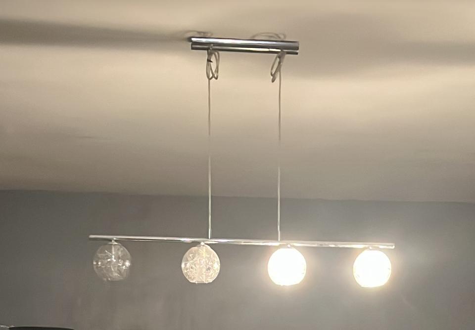 Lampe reglable 4 boules, Verre, Année 2015, Comme neuf, Enlèvement