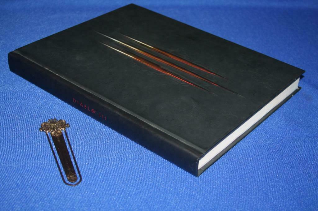 dik HC boek "Diabolo 3 " Game guide 2012 + metal Bladwijzer, Consoles de jeu & Jeux vidéo, Jeux | Autre, Enlèvement ou Envoi, À partir de 18 ans
