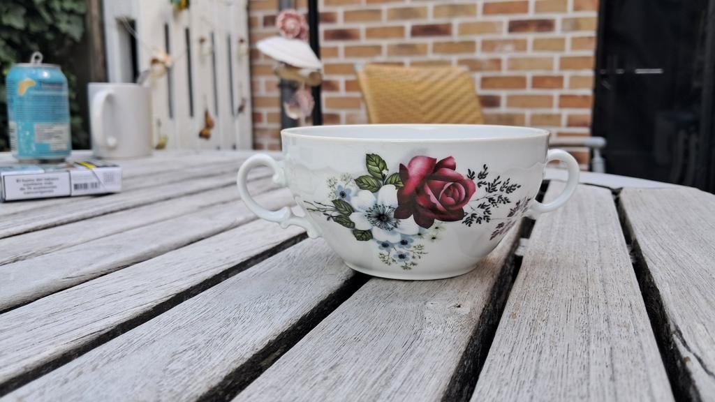 2 Vintage soepkom Royal Schwabap roze rozen, Antiek en Kunst, Ophalen of Verzenden