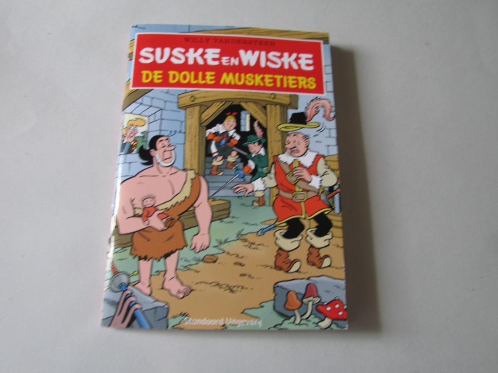 SUSKE EN WISKE, DE DOLLE MUSKETIERS, Willy Vandersteen, Eén stripboek, Ophalen of Verzenden, Zo goed als nieuw