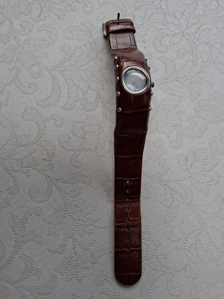 dames horloge D&G, Bijoux, Sacs & Beauté, Montres | Femmes, Montre-bracelet, Enlèvement ou Envoi, Cuir, Acier