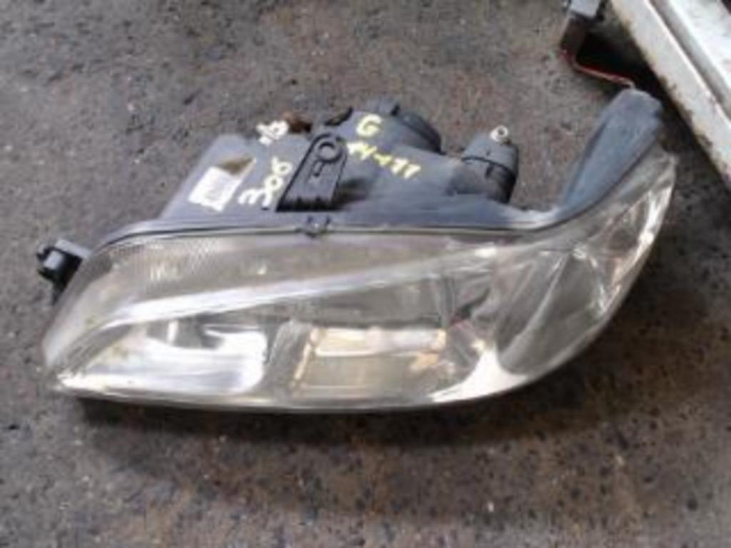 Optique avant gauche Peugeot 306 1997-2001 LP/14177, Enlèvement ou Envoi, Utilisé, Peugeot