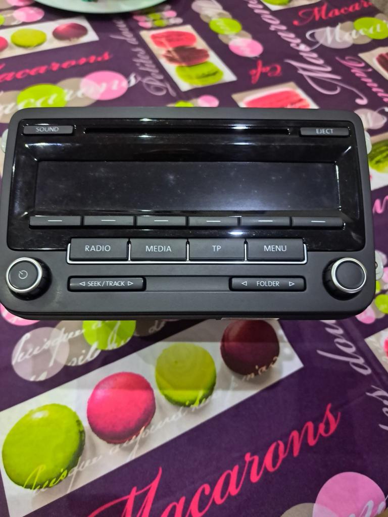Originele VW autoradio, Auto diversen, Autoradio's, Ophalen of Verzenden, Zo goed als nieuw