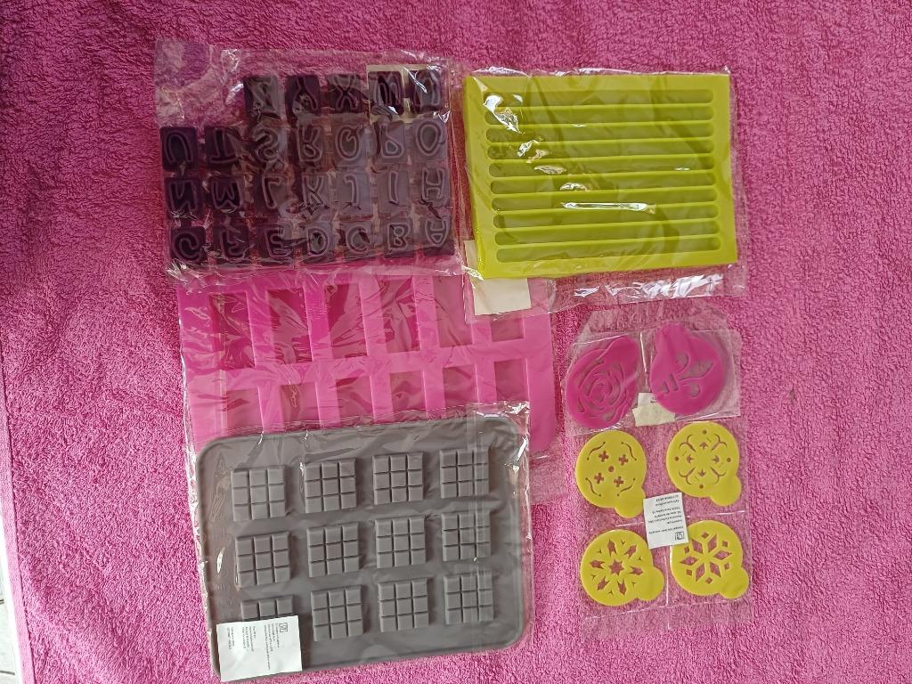 moule a chocolat ou patisserie, Ophalen of Verzenden, Nieuw, Bakvorm