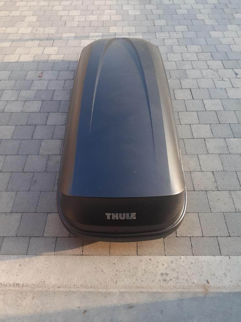 TE HUUR: Thule dakkoffer pacific 780, Auto diversen, Dakkoffers, Ophalen, Zo goed als nieuw
