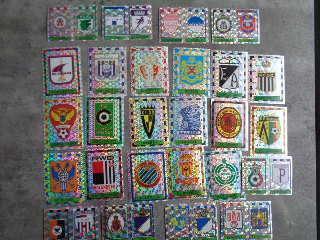 AUTOCOLLANTS DE FOOTBALL PANINI, 95 PHOTOS, 26 EMBLÈMES, Envoi