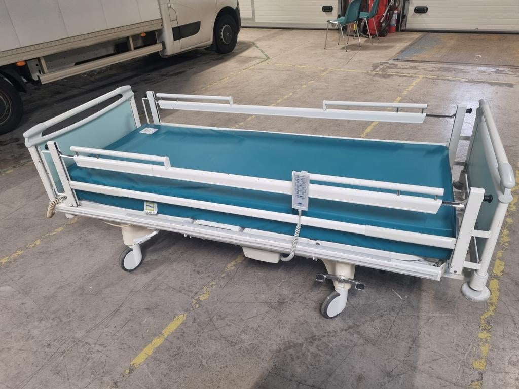 Elektrisch ziekenhuisbed, Ophalen