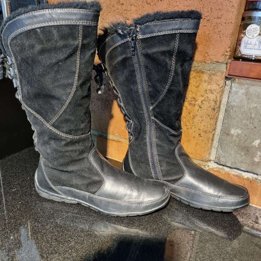 Harige laarzen voor dames, Kleding | Dames, Schoenen, Ophalen of Verzenden, Zo goed als nieuw, Zwart