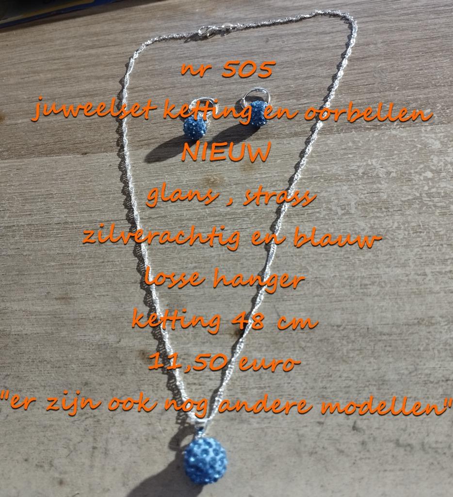 505. Parure de bijoux : collier et boucles d'oreilles, NEW @, Bijoux, Sacs & Beauté, Colliers, Autres matériaux, Bleu, Envoi, Neuf