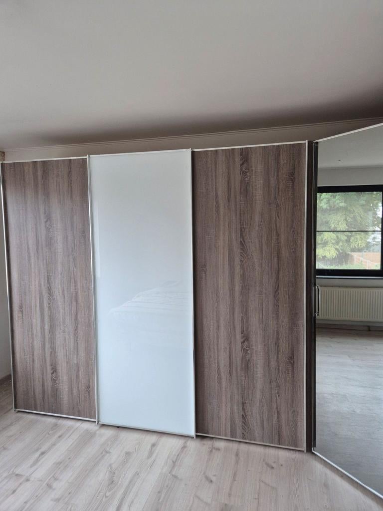 Kast met hoek en spiegel van o&o trendy wonen., Huis en Inrichting, Kasten | Kleerkasten, Ophalen, Zo goed als nieuw