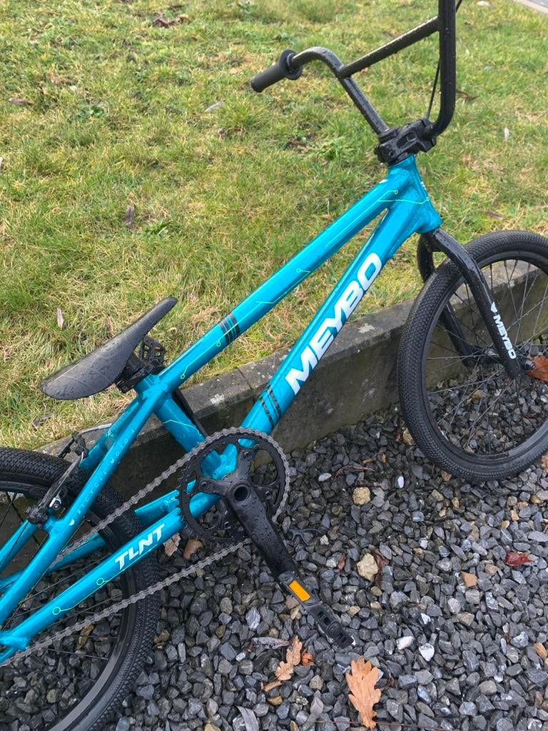 Meybo BMX, Enlèvement, Comme neuf