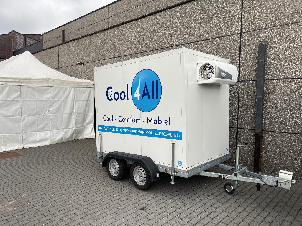 Koelwagen | vrieswagen | toiletwagen huren, Hobby en Vrije tijd, Ophalen of Verzenden, Zo goed als nieuw