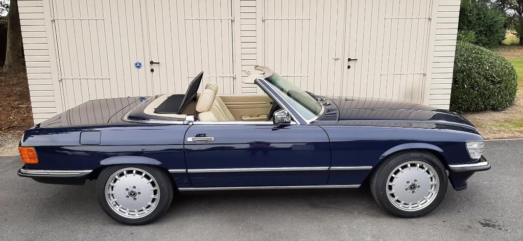 MERCEDES 560 SL V 8 .UNIEK IN NIEUWSTAAT EN OLDTIMER GEKEURD, foto 5