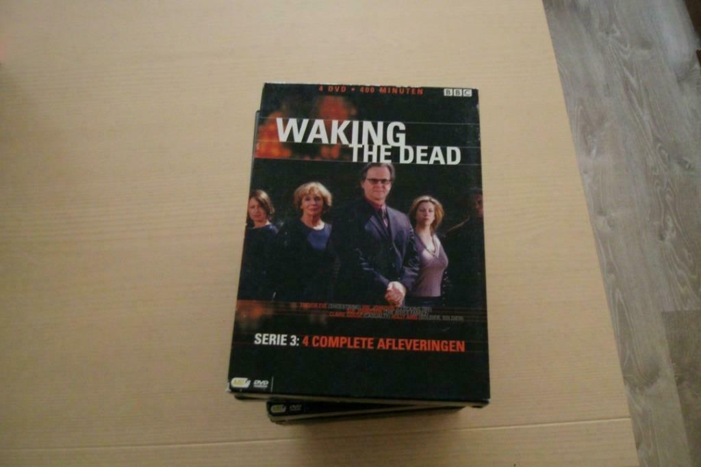 waking the dead 4 dvd's, Enlèvement ou Envoi, Coffret