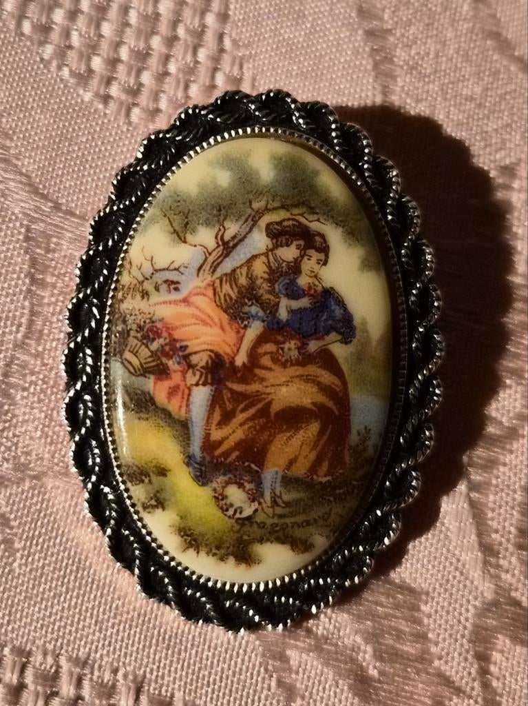 Broche écharpe en porcelaine, Enlèvement, Comme neuf