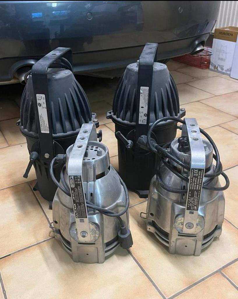 2x MultiPar + 2x Par 64 (waterdicht), Enlèvement ou Envoi, Utilisé, Lumières