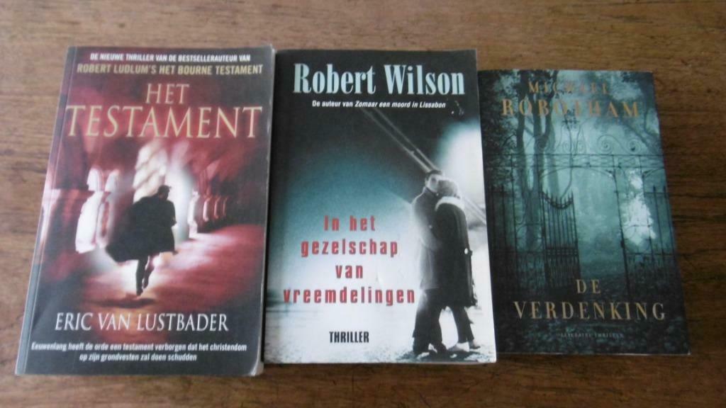 thrillers : Robert Wilson, Michael Robotham, Eric van Lustba, Enlèvement ou Envoi, Utilisé