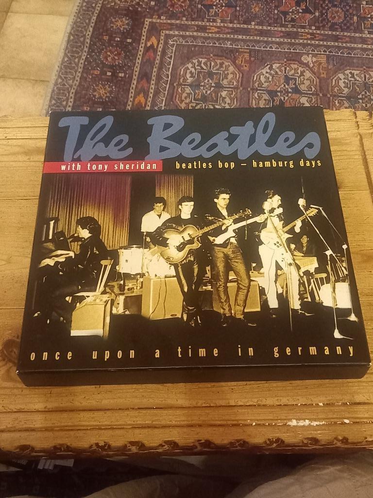 Box set van The Beatles with Tony Sheridan, Ophalen of Verzenden, Zo goed als nieuw