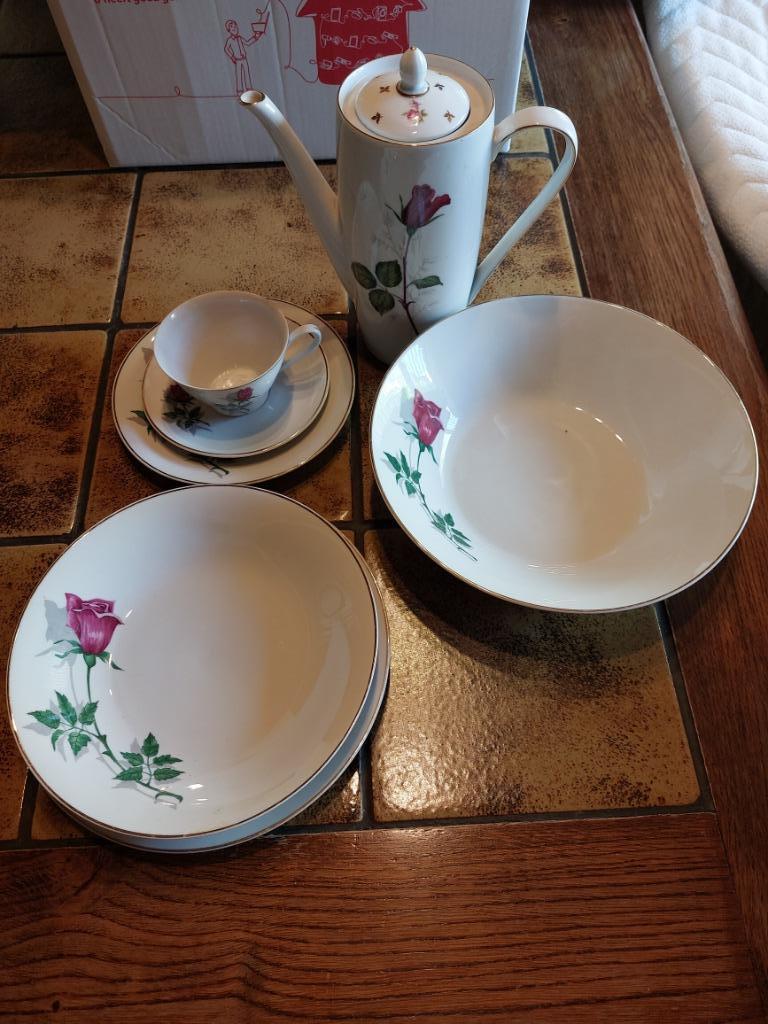 CMIELOW 89-delig eet een koffieservies, Enlèvement, Utilisé, Porcelaine, Service complet