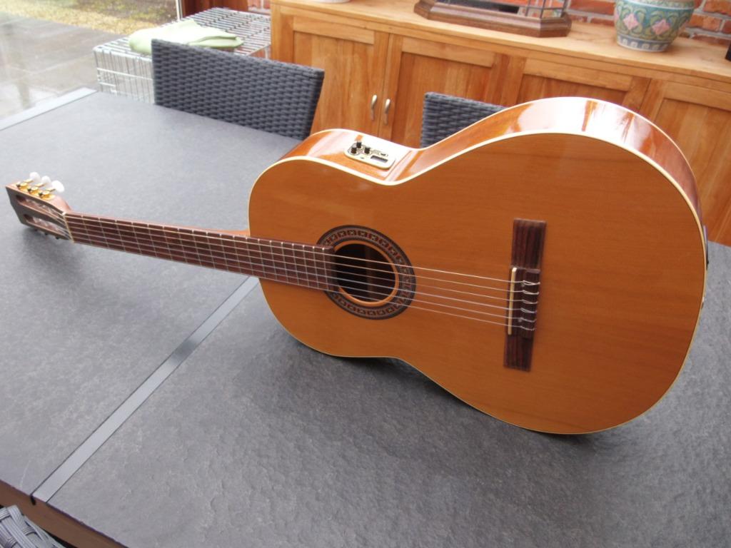 Godin La Patrie semi elektrisch akoestische gitaar links han, Musique & Instruments, Enlèvement, Comme neuf, Autres types
