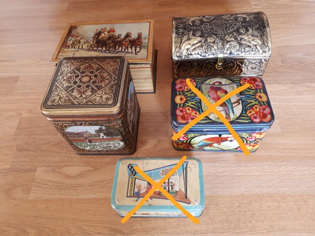 3 oude blikken dozen, Enlèvement ou Envoi