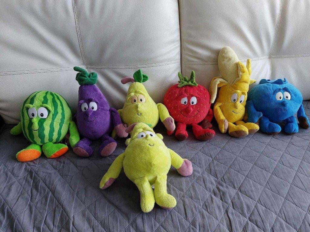 Knuffels groenten en fruit. Actie Delhaize à €1.50 stuk, Overige supermarkten, Ophalen