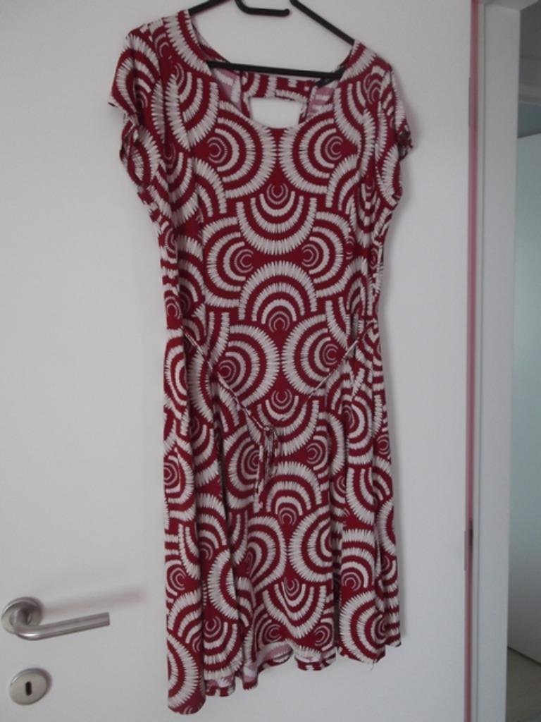 Jurk Paprika maat S - 44, Kleding | Dames, Jurken, Maat 42/44 (L), Ophalen of Verzenden, Paprika, Gedragen