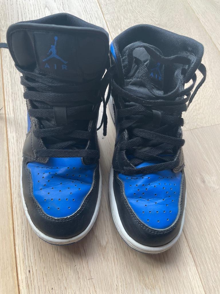 Chaussures  Nike Jordan, Enfants & Bébés, Vêtements enfant | Chaussures & Chaussettes, Garçon ou Fille, Enlèvement, Utilisé, Chaussures