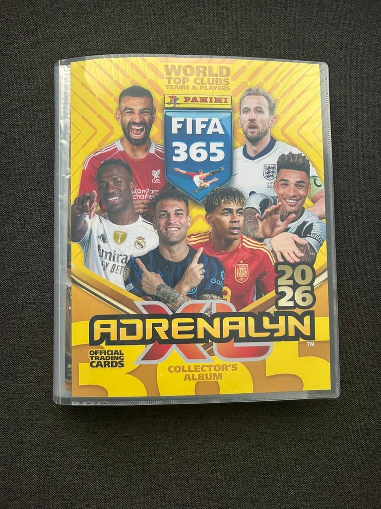 Panini Fifa 365/Adrenalyn 2026 Toutles 452 cartes de l'album, Enlèvement ou Envoi, Neuf, Plusieurs images