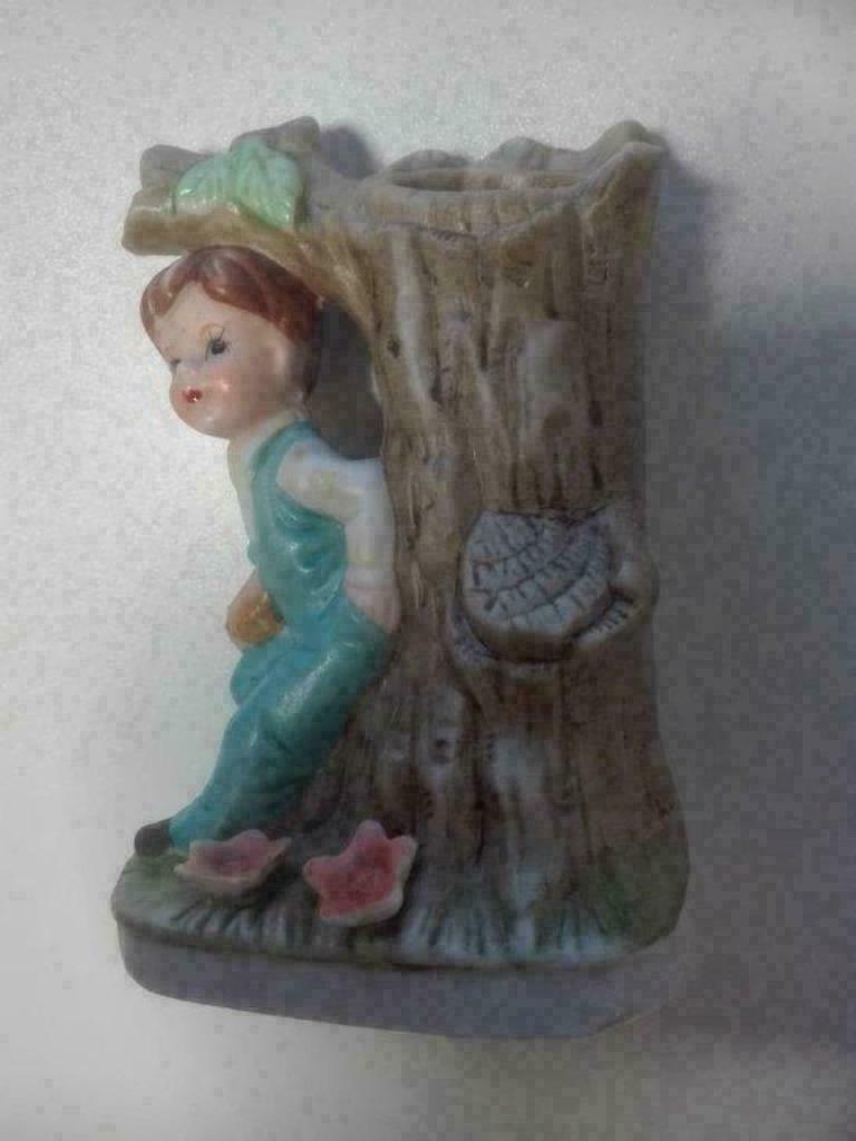 1 beeldje in biscuit, Antiek en Kunst, Ophalen of Verzenden