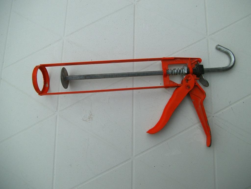 pistolet en silicone, Bricolage & Construction, Enlèvement ou Envoi