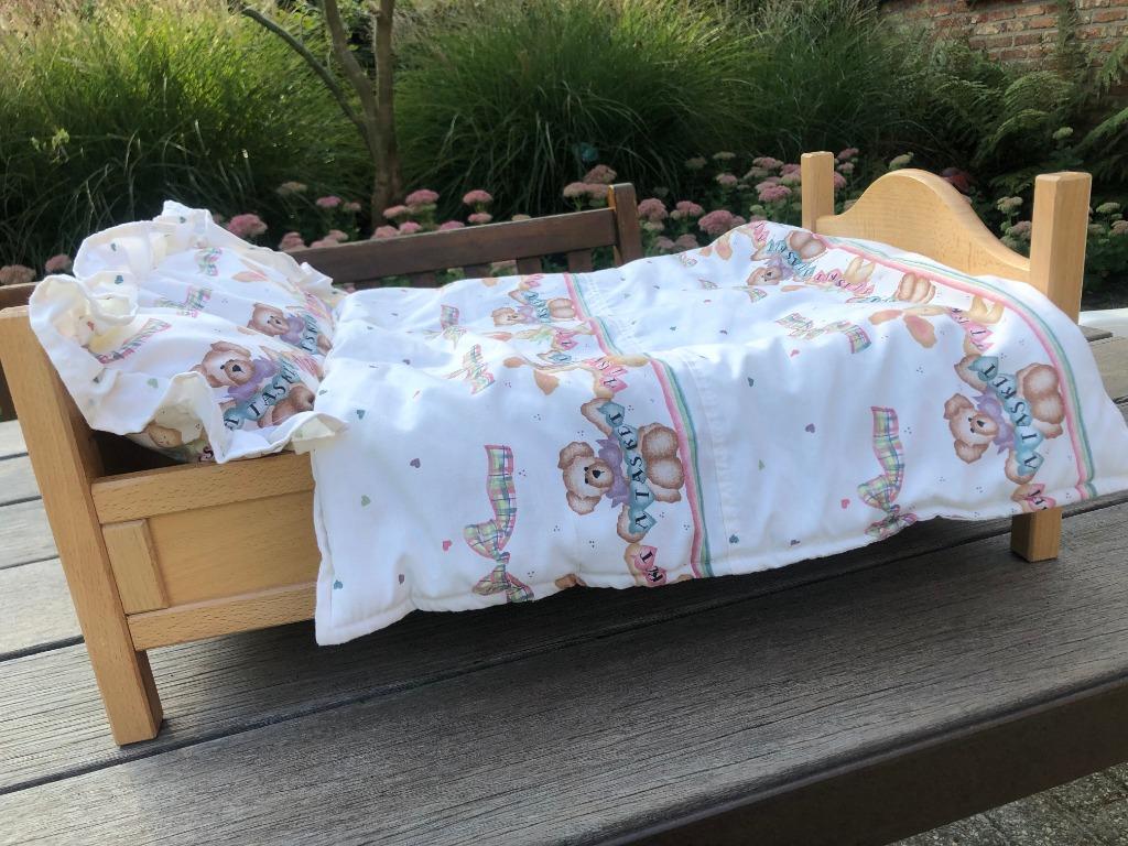 Lit de poupée en bois, Enlèvement ou Envoi, Comme neuf, Autres types