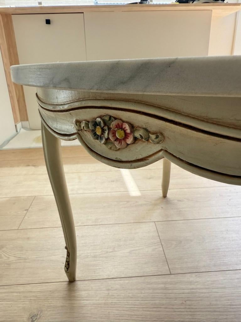 Chambre classique entièrement peinte à la main, Enlèvement, Utilisé, Brocante