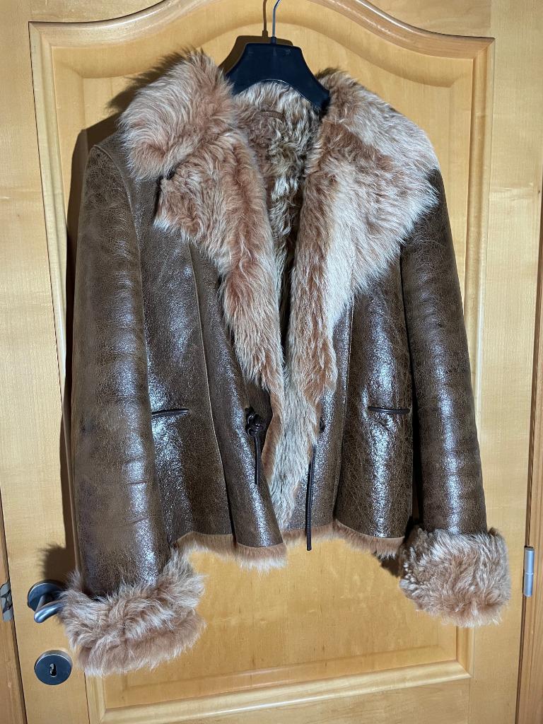 Veste fourrée en cuir, Enlèvement ou Envoi, Comme neuf, Taille 38/40 (M), Brun