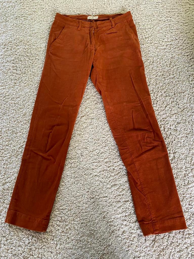 Broek velours roest Essentiel small, Overige kleuren, Essentiel, Ophalen of Verzenden, Zo goed als nieuw