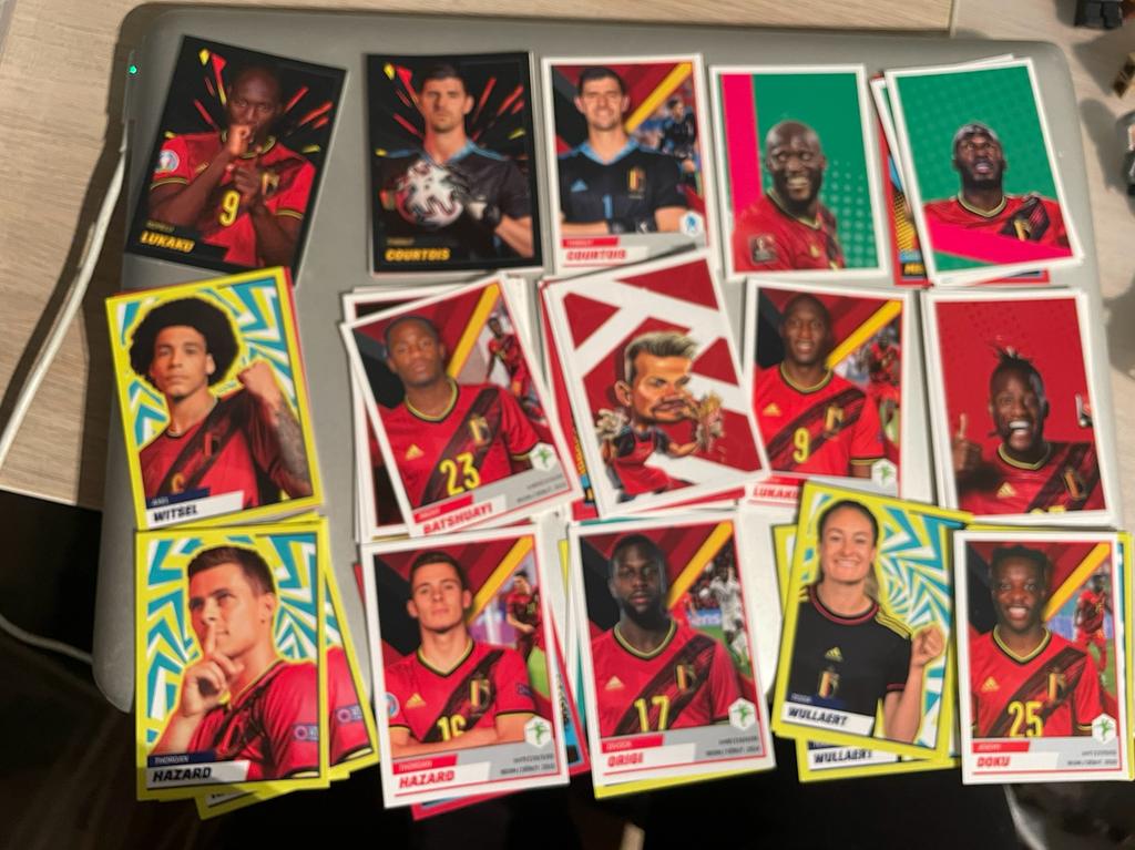Stickers diables rouges Panini Carrefour, Enlèvement ou Envoi, Neuf, Plusieurs autocollants